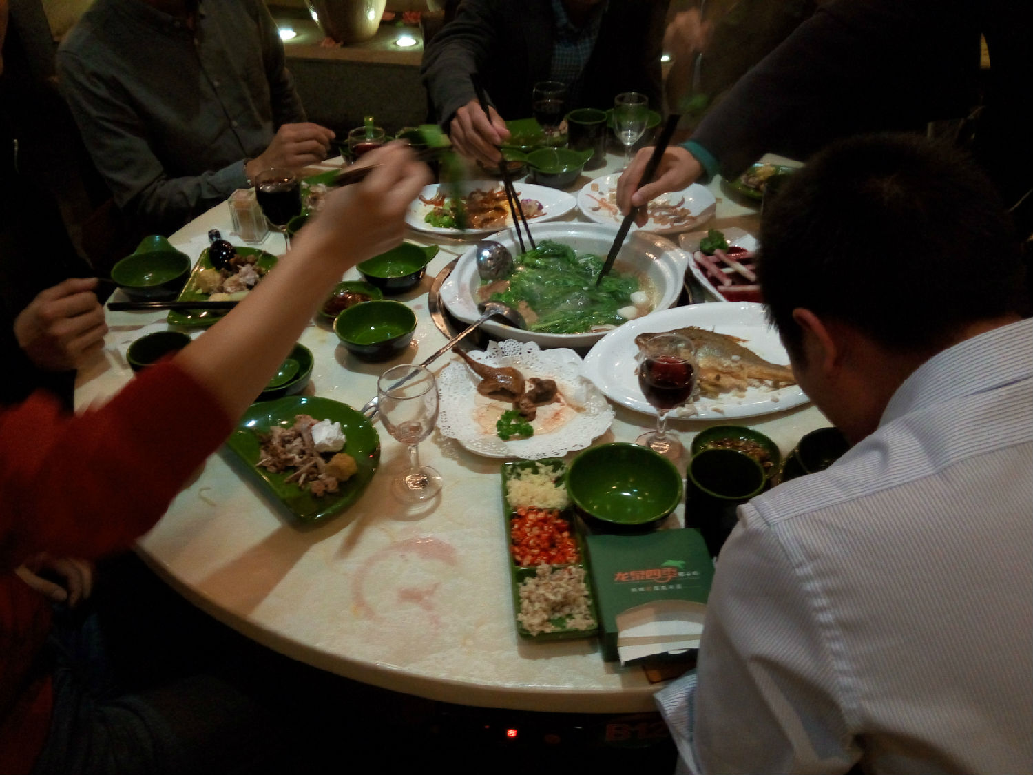 博揚(yáng)智能裝備聚餐圖片 博揚(yáng)智能裝備聚餐圖片