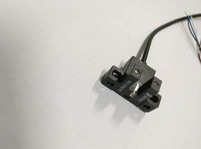 電渦流傳感器有什么缺點，與電渦流式傳感器有什么不同？