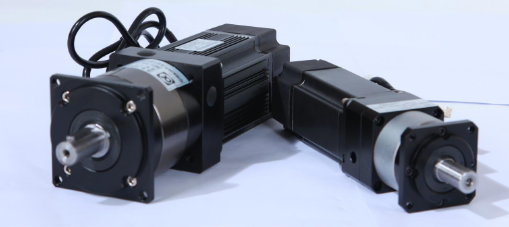 直流伺服電機(jī)如何實(shí)現(xiàn)最快速度的穩(wěn)定性能？